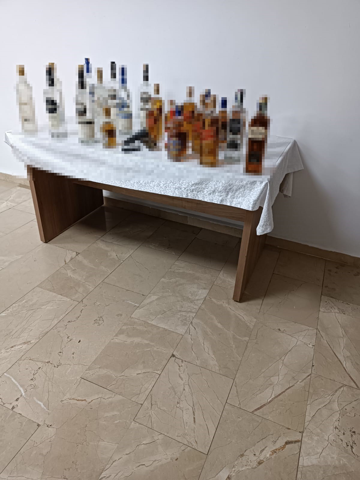 Tokat'ta bin 220 litre sahte içki ele geçirildi