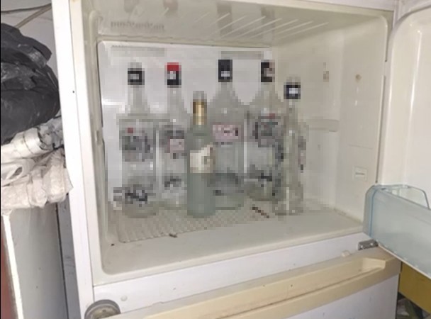 Burdur'da düzenlenen operasyonda 383 litre kaçak içki yakalandı.