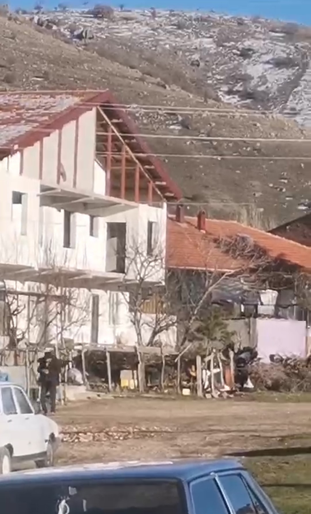 2 kişinin öldüğü silahlı kavgaya jandarmanın müdahalesi katliamı önledi