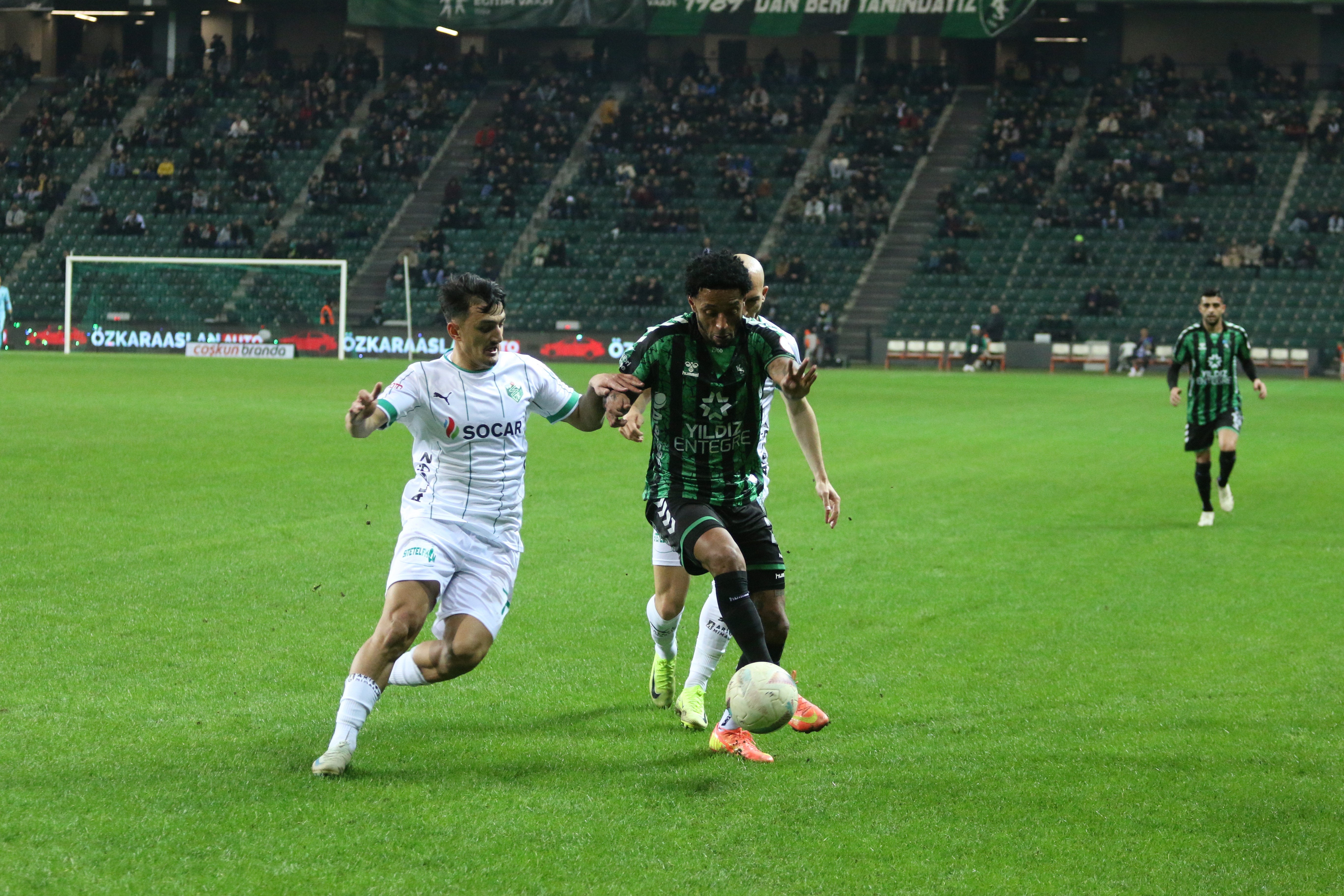 Kocaelispor, sahasında Iğdır FK’yı 3-0 mağlup etti