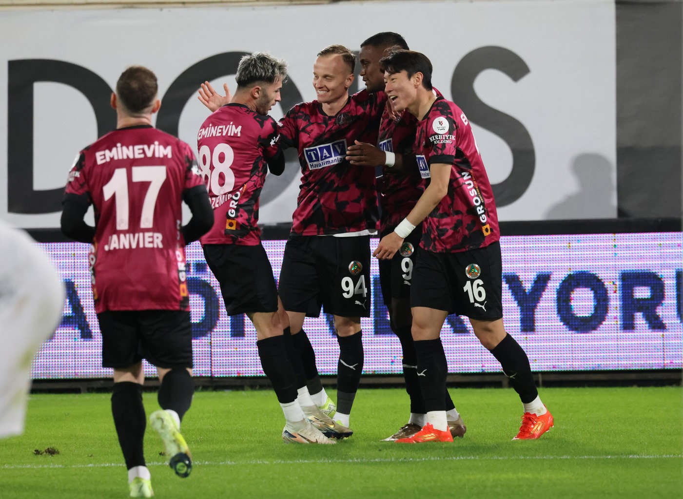 Alanyaspor,Konyaspor’ u mağlup etti