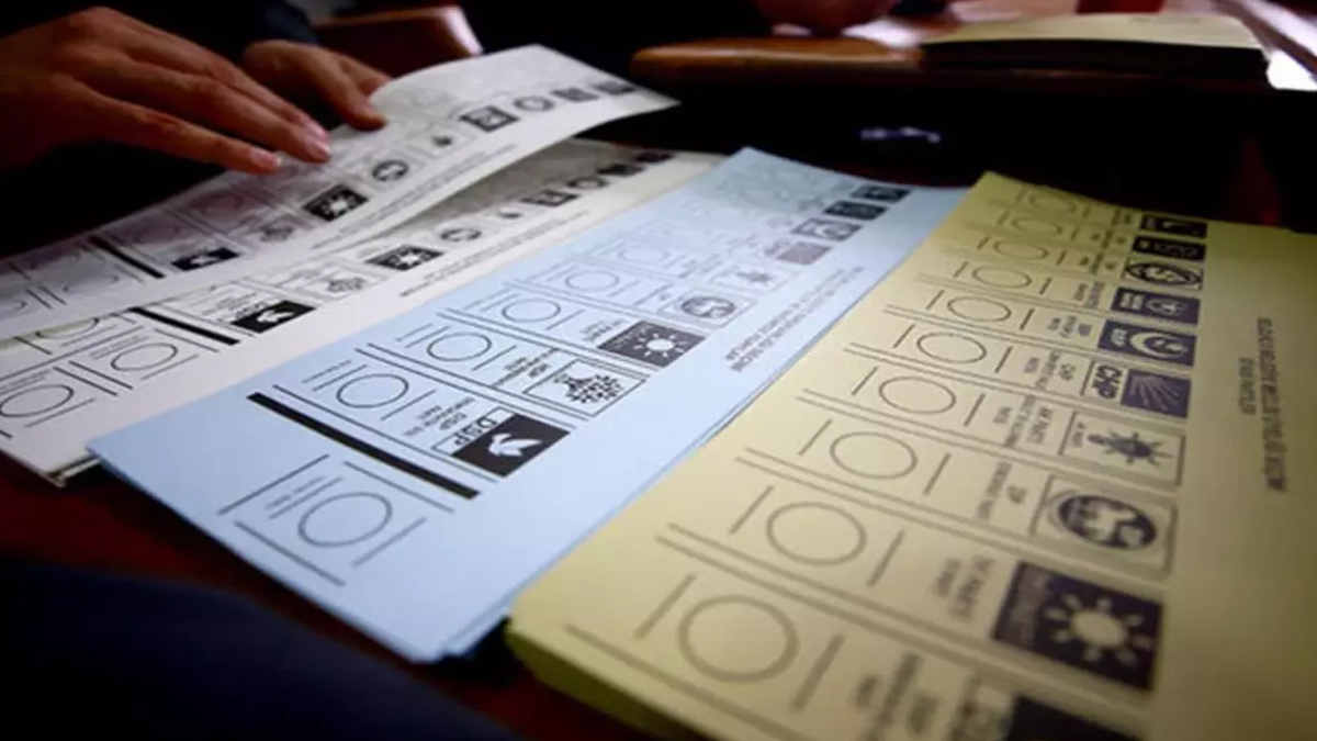 Türkiye'de 168 siyasi parti faaliyet gösteriyor!