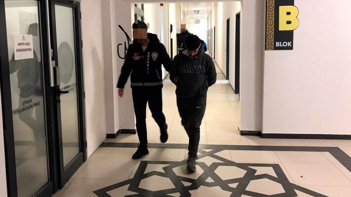 Kocaeli'de otomobil çaldı, Zonguldak'ta yakalandı