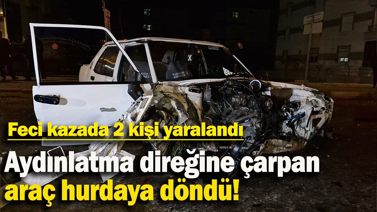 Karaman'da otomobil aydınlatma direğine çarptı: 2 yaralı