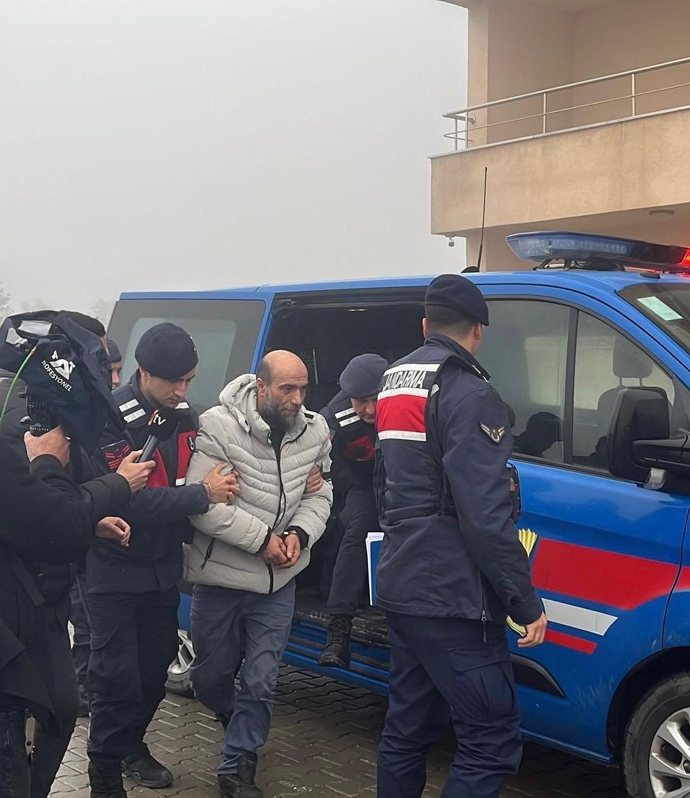 Çanakkale'de 19 yıl önce işlenen cinayetle ilgili gözaltına alınan şüpheli tutuklandı