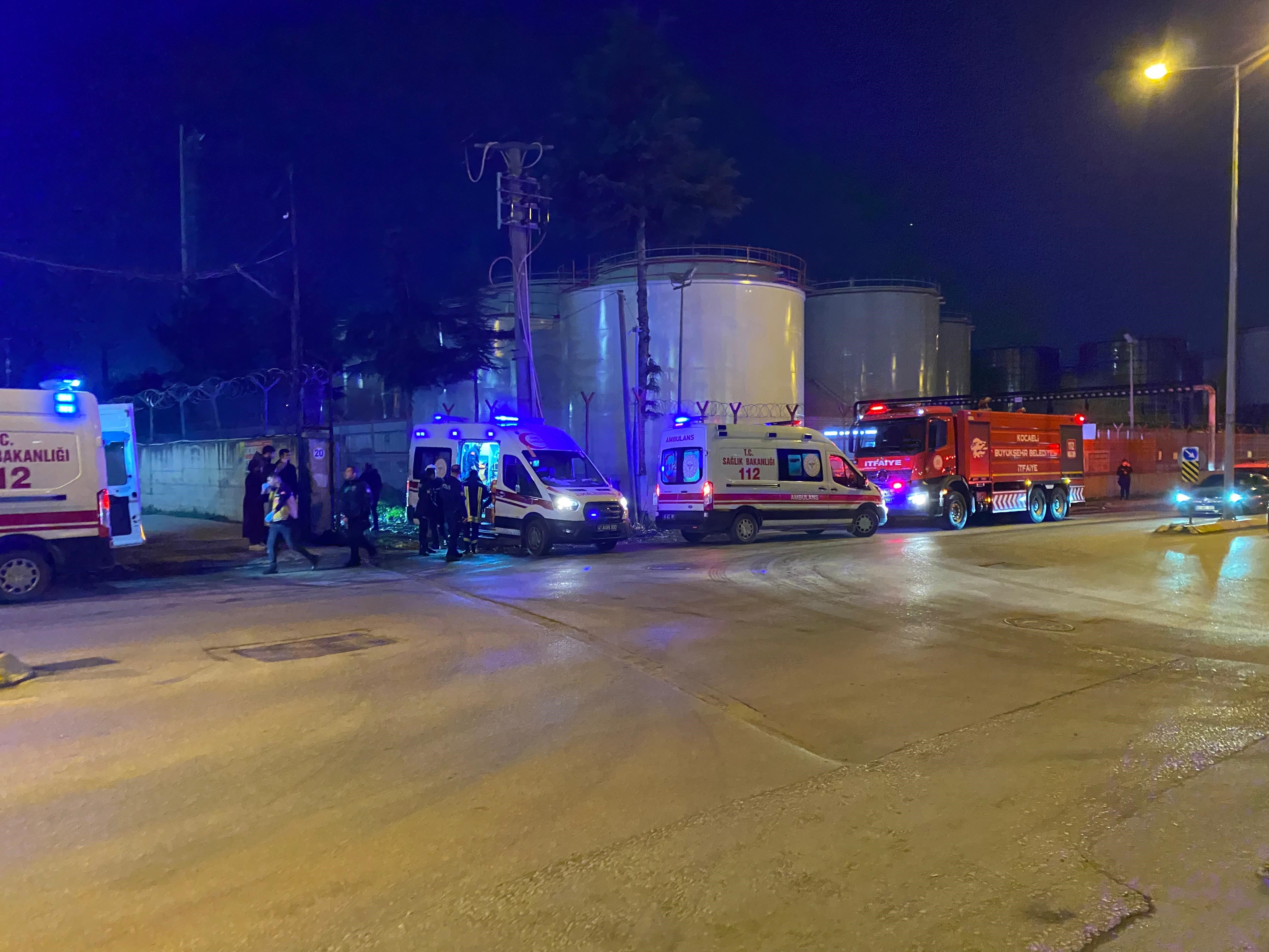 Aytemiz Petrol'ün dolum tesisinde yangın: 4 işçi yaralandı