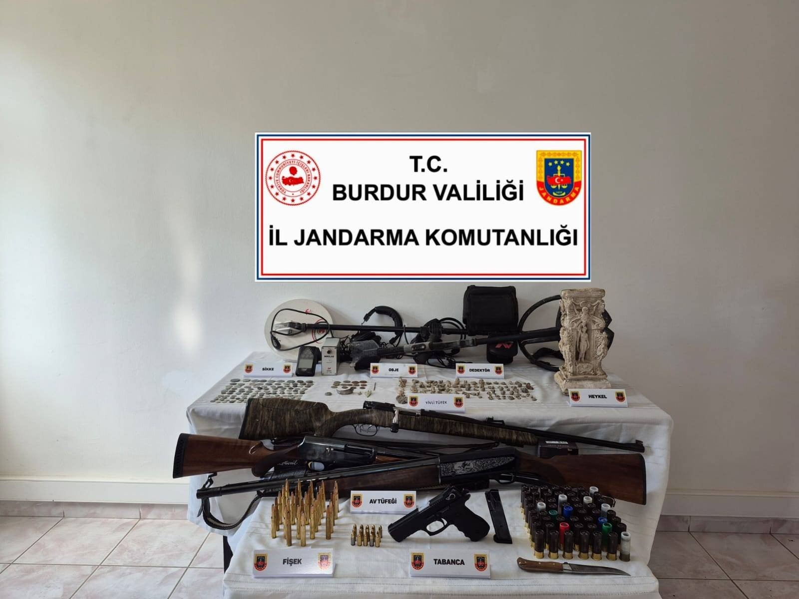 Burdur'da tarihi eser operasyonu! Ev sahibine adli işlem başlatıldı