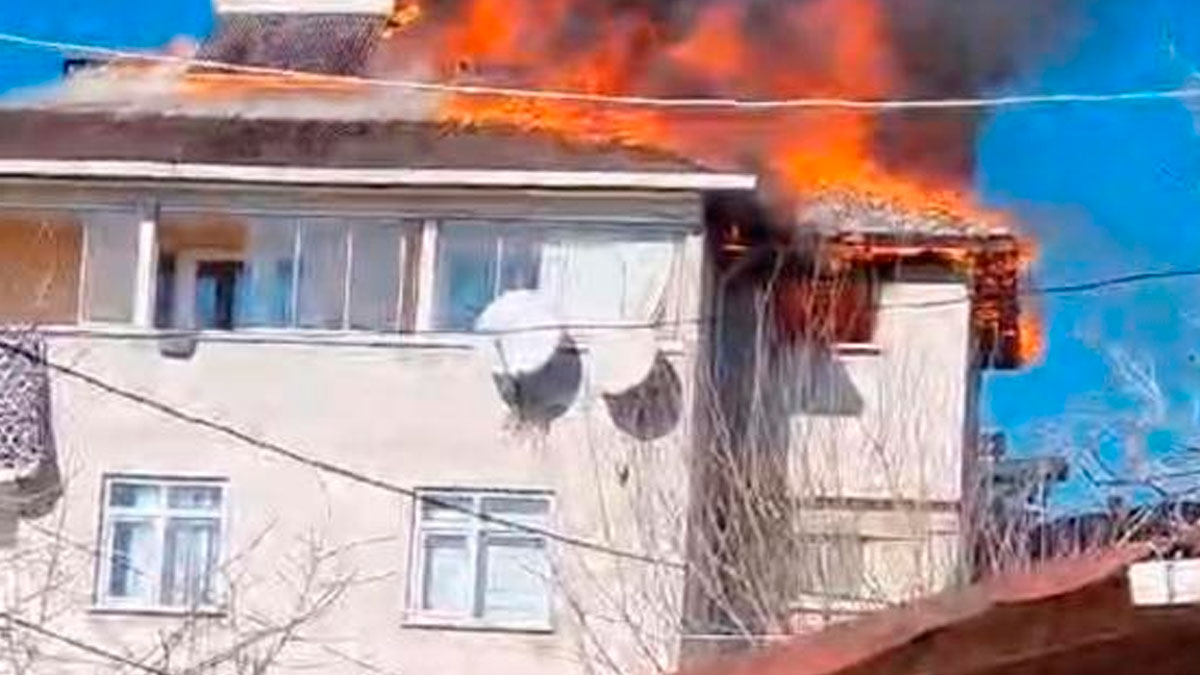 Kocaeli'de yangın paniği! Binada mahsur kalanlar var