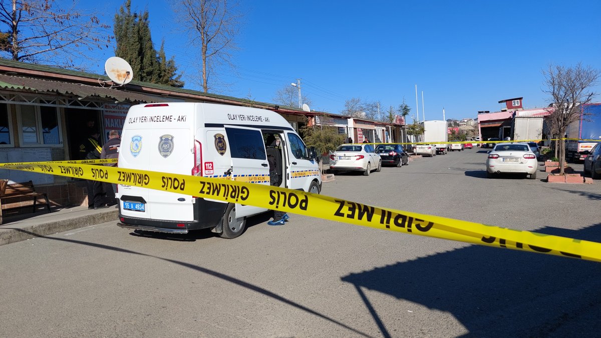 Samsun'da silahlı saldırı! Nakliyat şirketi sahibi baba ve oğul ağır yaralandı