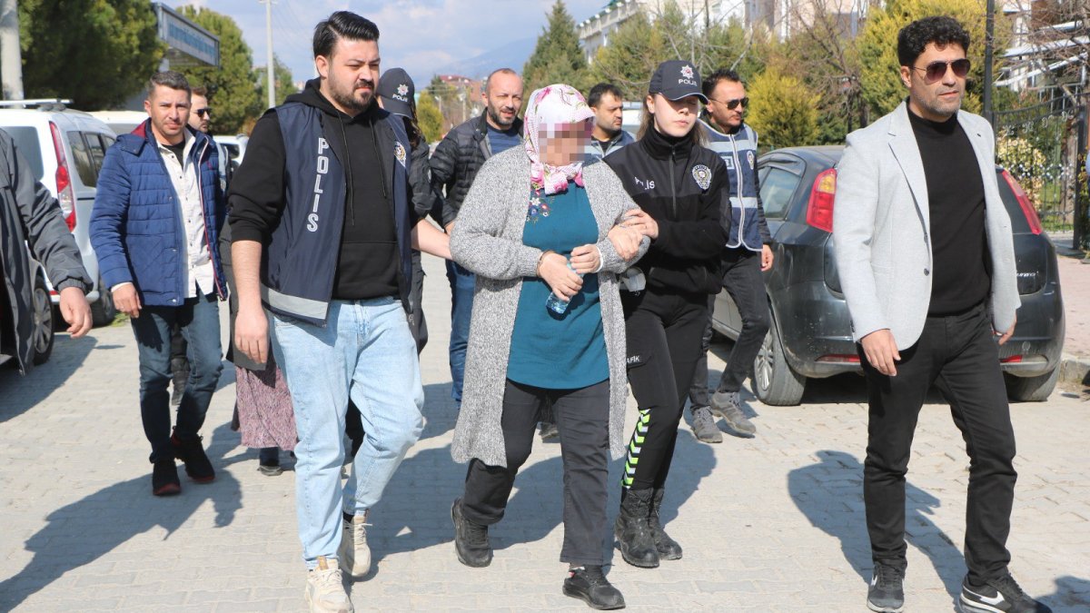 Denizli'de talihsiz ölüm! Komşularını 3 bilezik için öldürdü