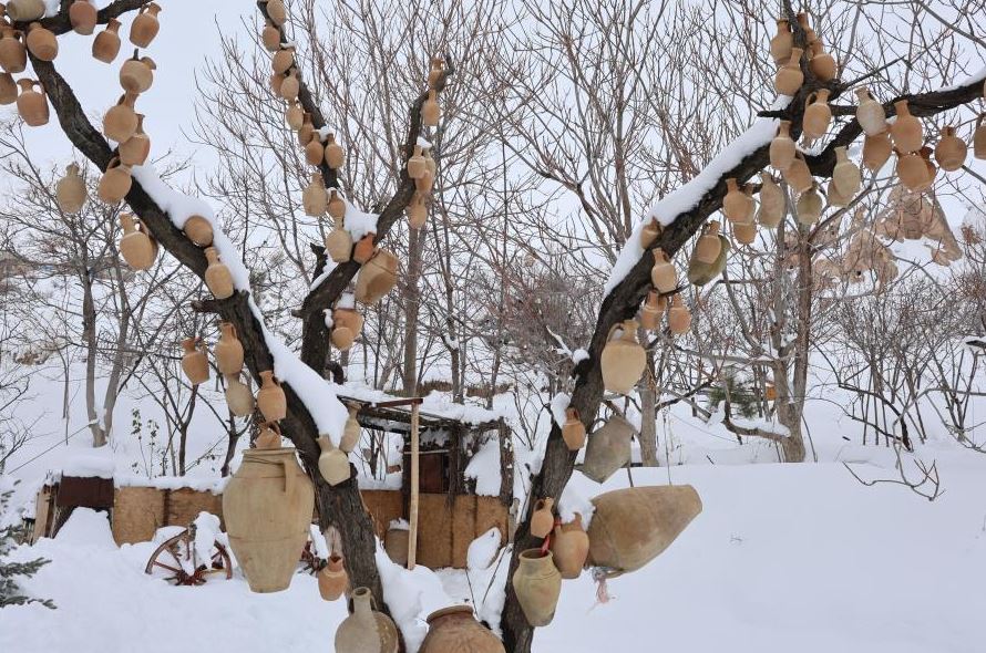 Karlar altındaki Kapadokya dron ile görüntülendi! Ortaya büyüleyici manzaralar çıktı