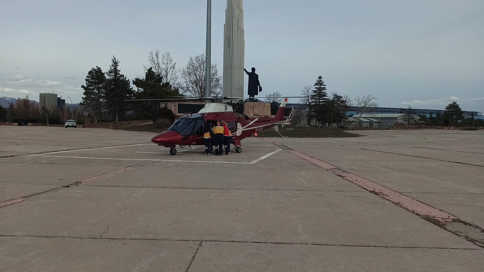 Konya'da hava ambulansı kalp krizi geçiren hasta için havalandı