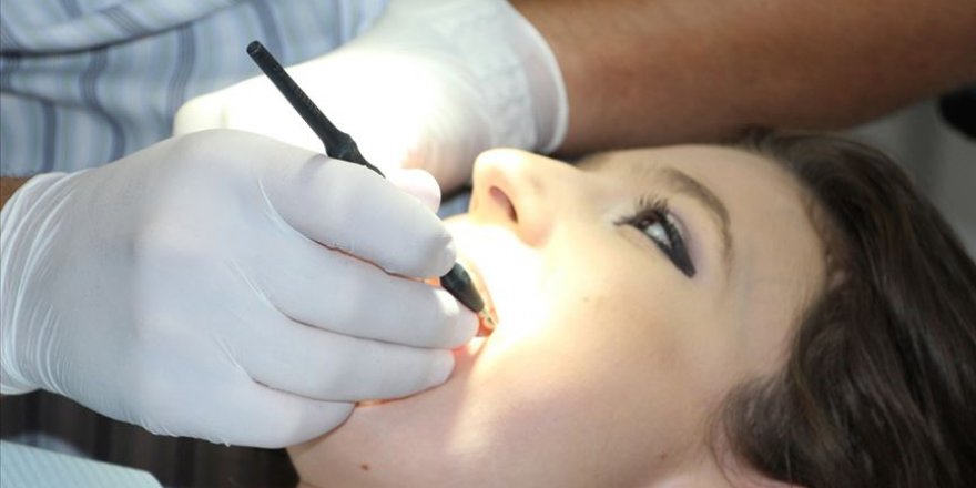 Diş tedavilerinde maliyet düzenli kontrolle azalıyor