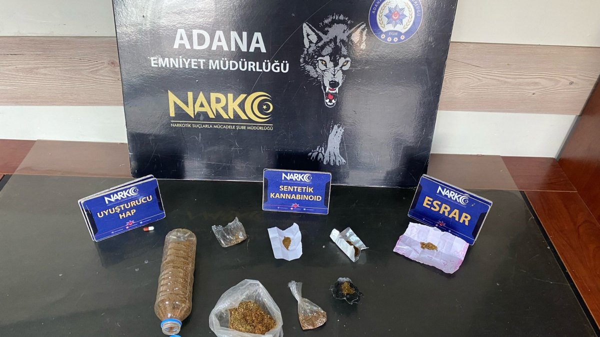 Adana'da narkotik operasyon! 4 şahıs suçüstü yakalandı