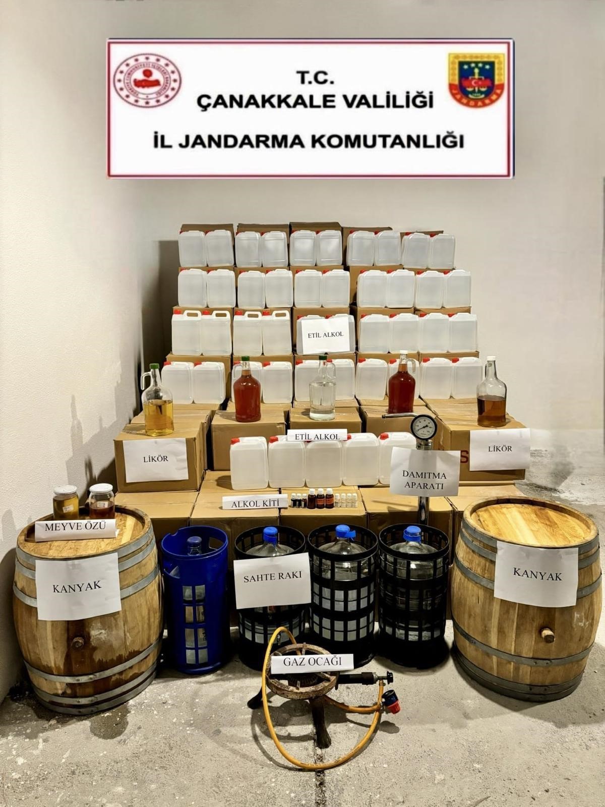 Çanakkale'de jandarmadan sahte içki operasyonu