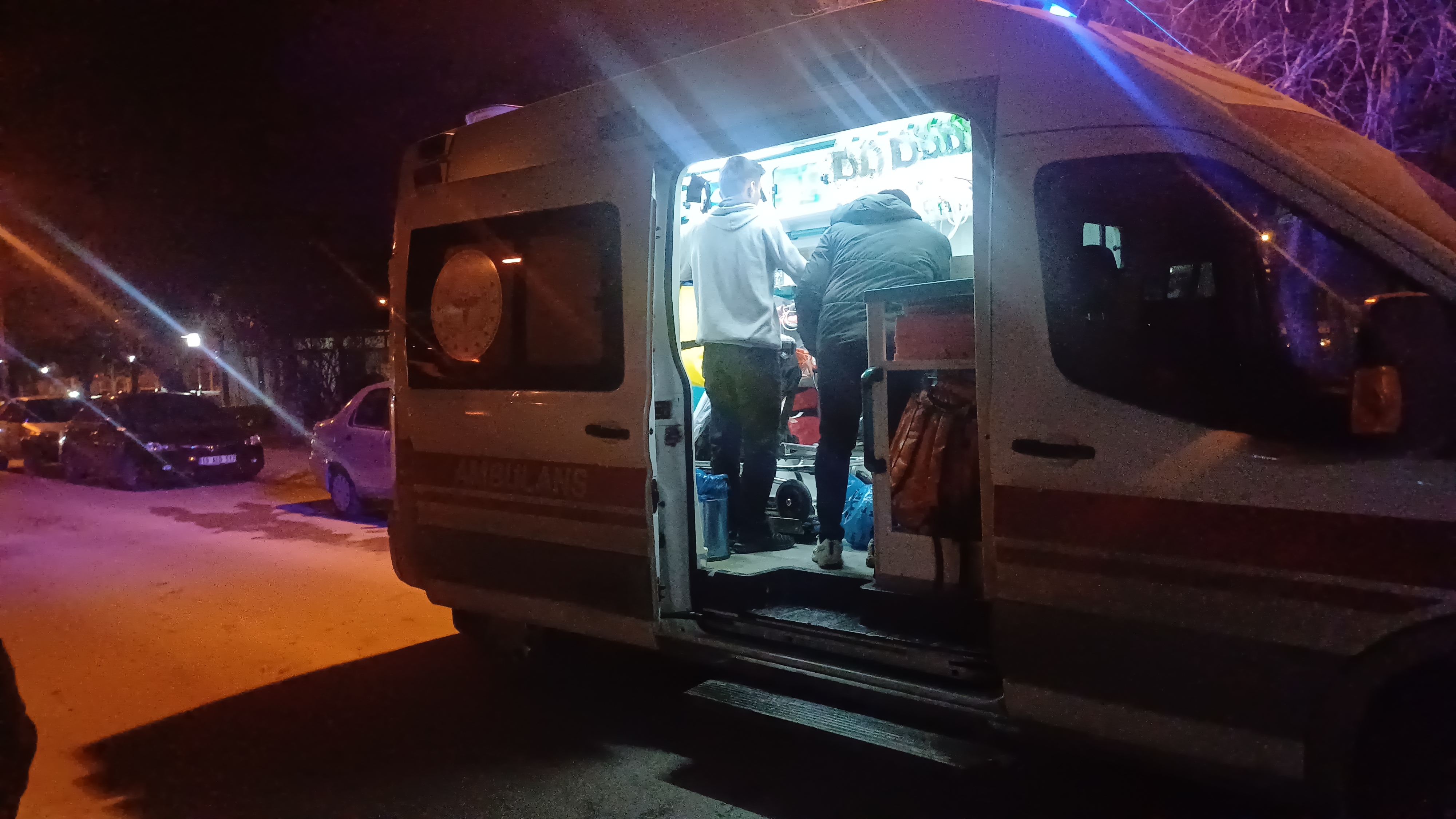 Çorum'da kafede bıçaklı kavga: 1 yaralı