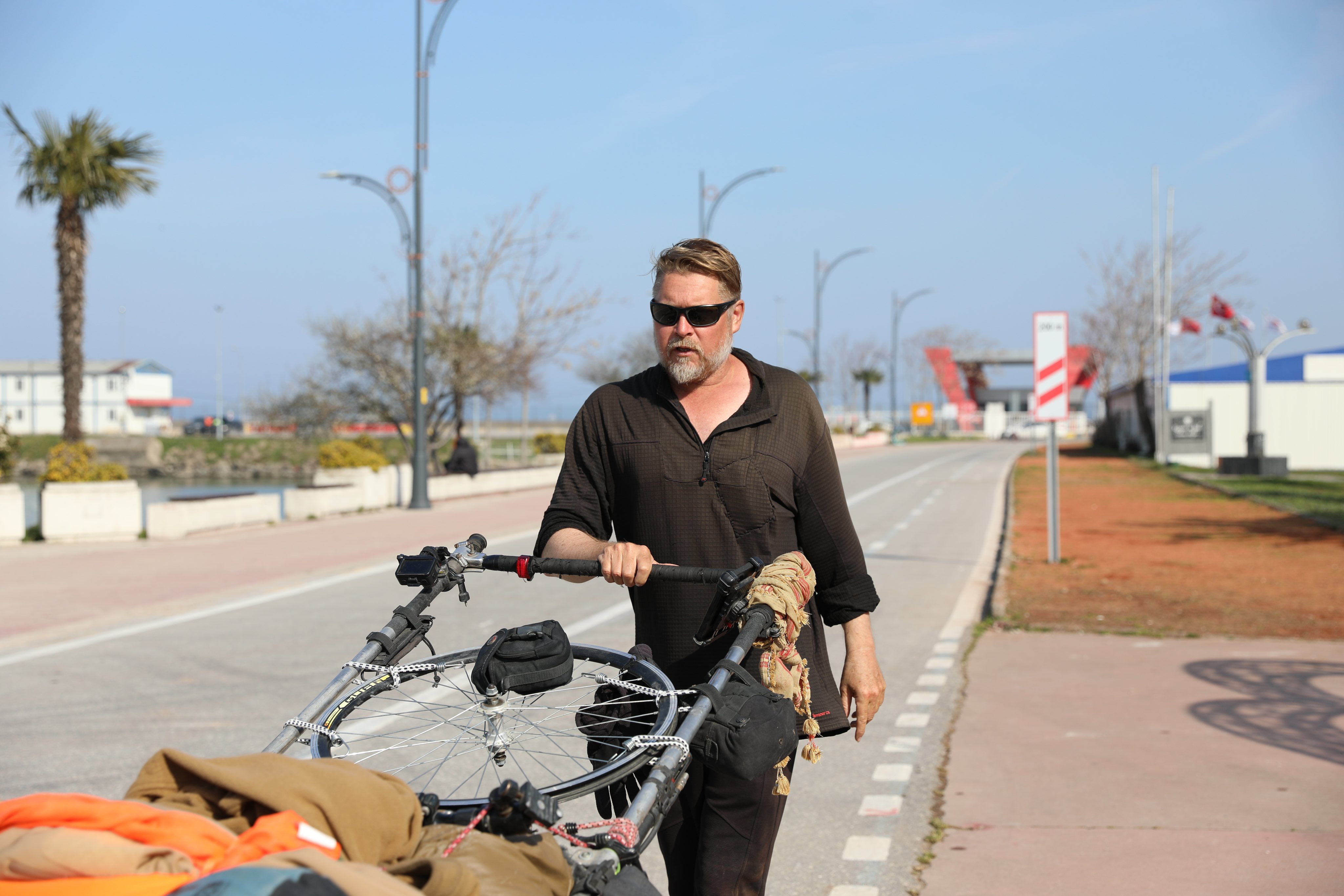 26 yıldır dünyayı gezen İngiliz seyyahın bir sonraki durağı Samsun oldu