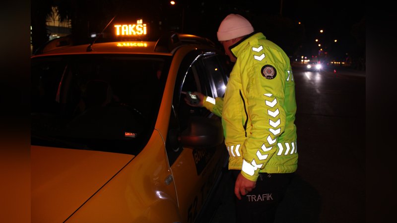 Ordu’da polisten iftar sonrası eş zamanlı denetim