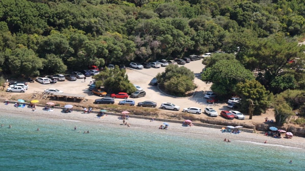 Milli Park kapanış saatine uymayınca, cezadan kaçamadılar