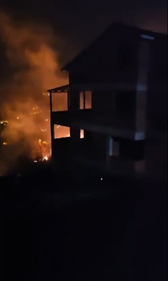 Trabzon'da korkutan yangın