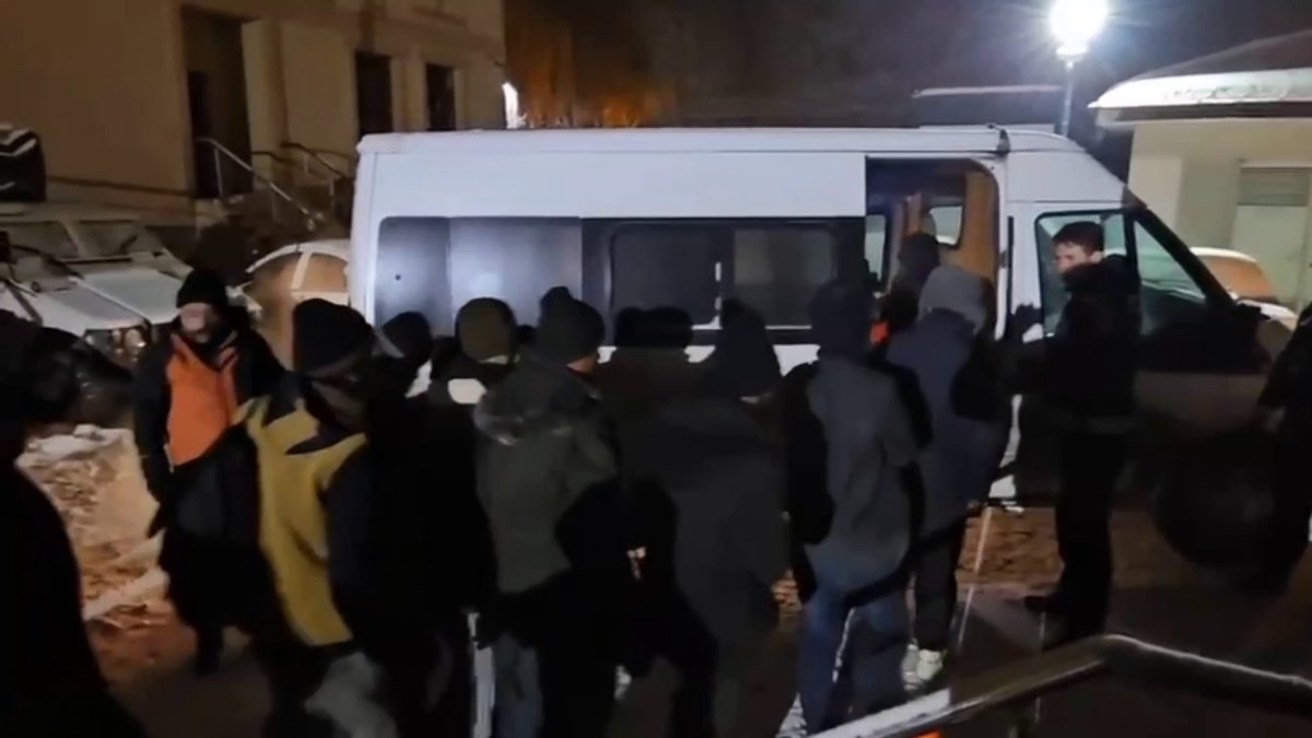 Erzurum'da kaçak göçmen operasyonu! 7 şüpheli yakalandı