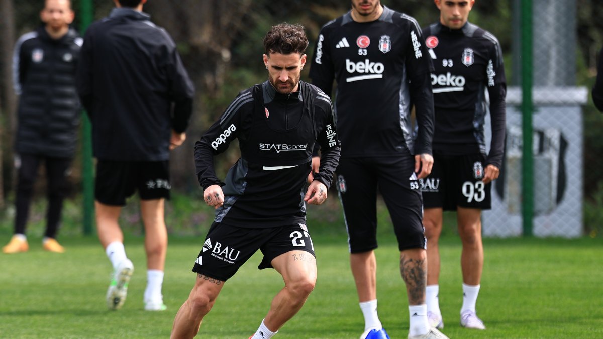 Beşiktaş'ta Galatasaray mesaisi devam etti