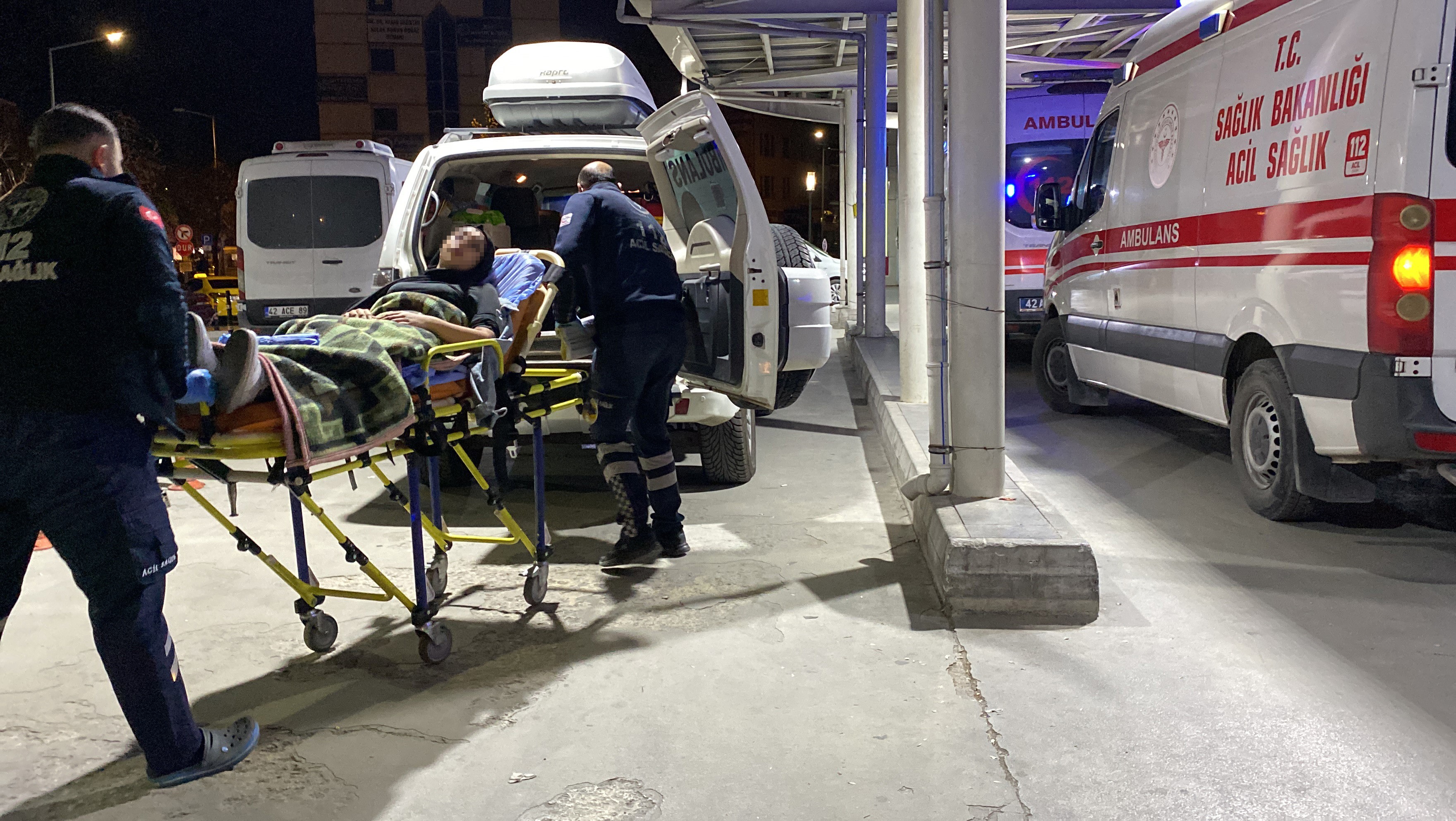 Konya'da kızlar arasında çıkan kavga kanlı bitti: 1 yaralı