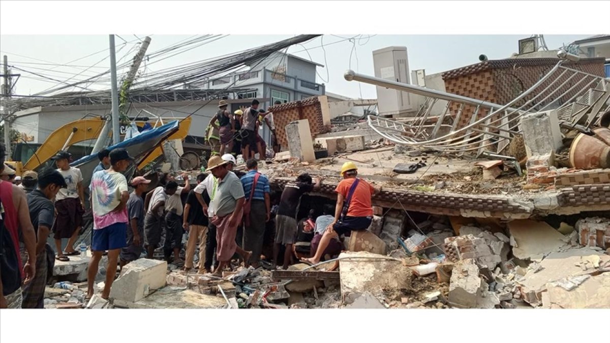 Myanmar'daki depremlerde can kaybı 1700'e çıktı