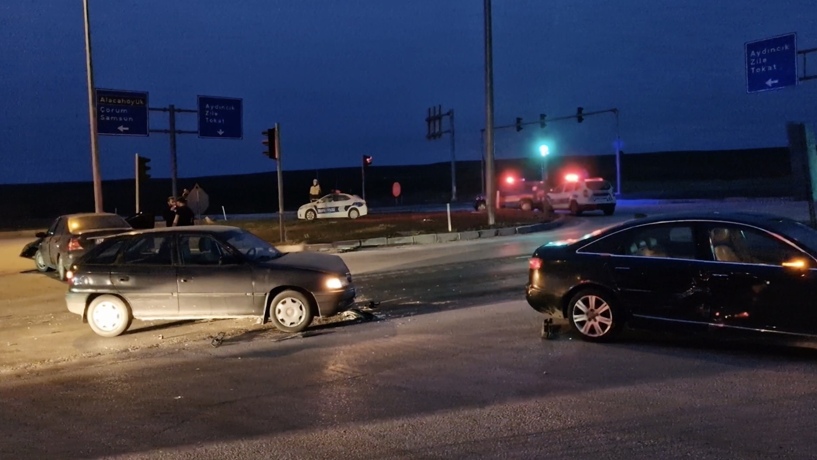 Çorum'da zincirleme kaza: 2 yaralı