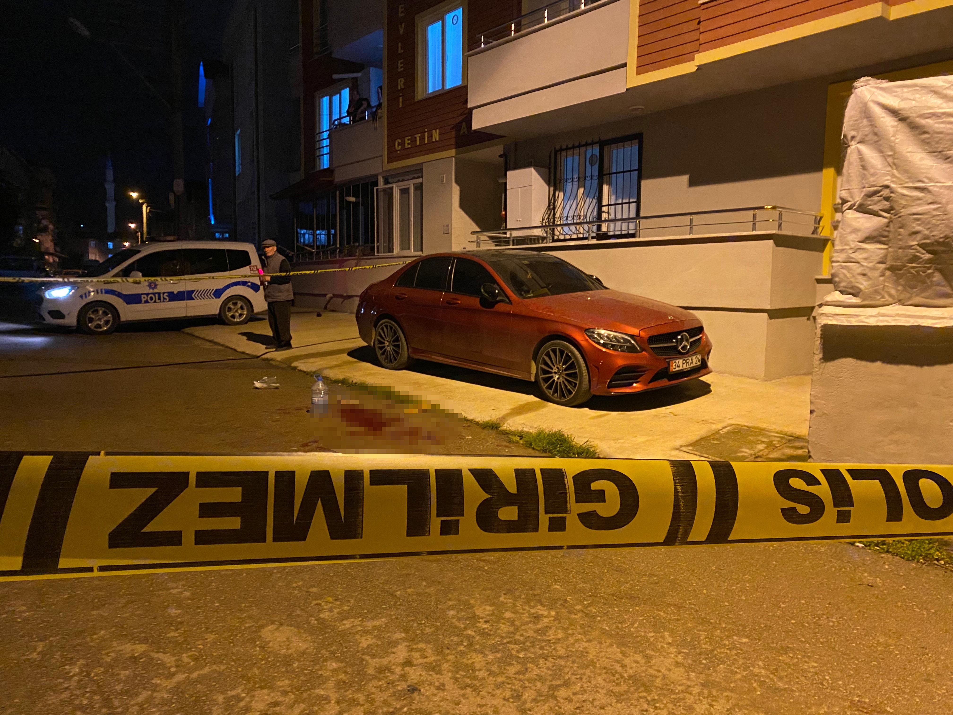 Kocaeli'de bıçaklı kavga: 1 yaralı