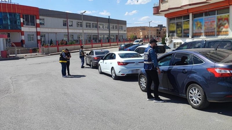 Mardin'de denetimlerde 70 sürücüye cezai işlem uygulandı