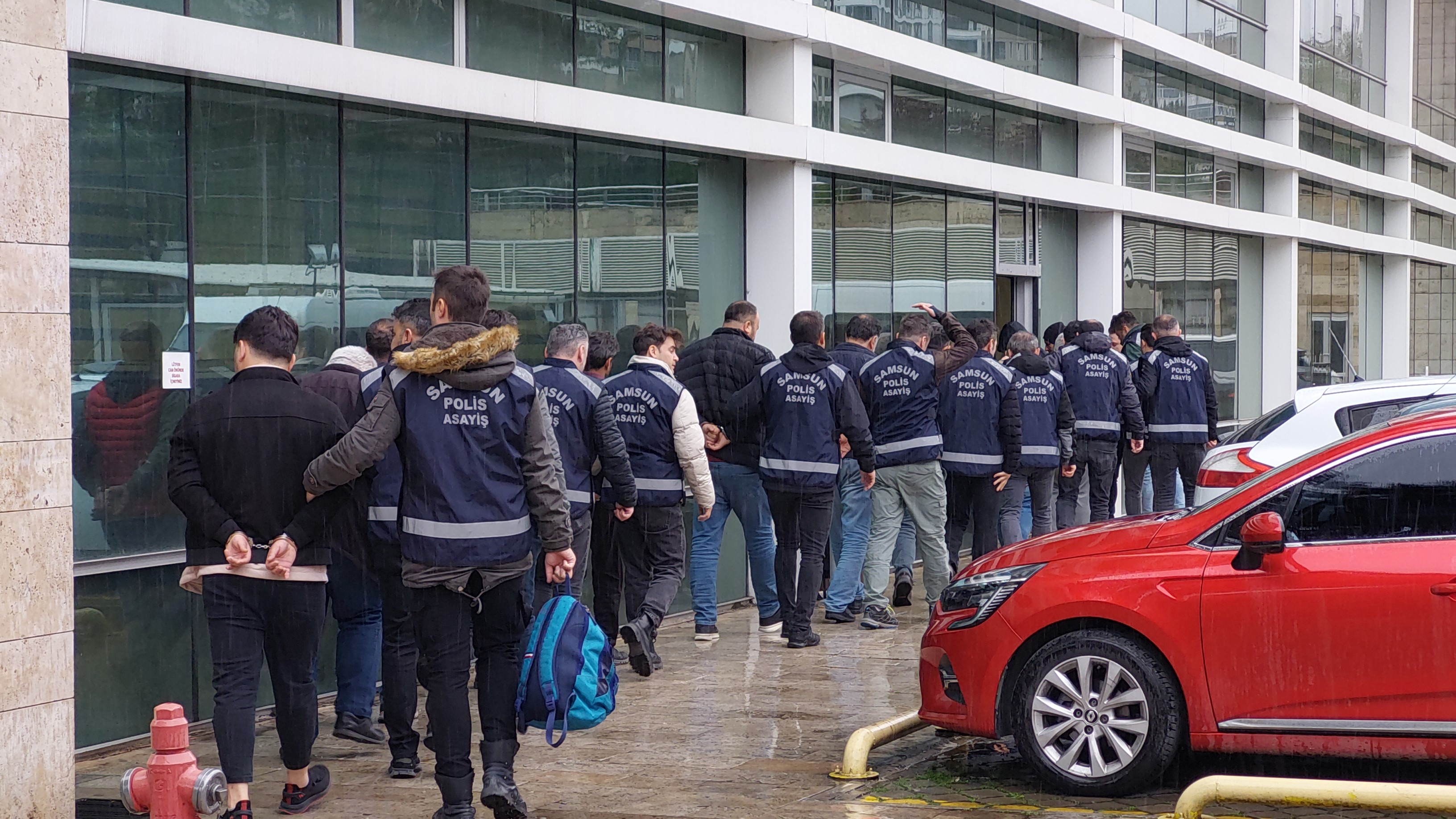 Samsun merkezli 'change' araç operasyonunda 9 kişi tutuklandı