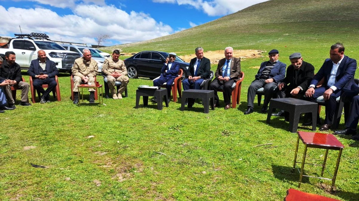 Bulanık'ta iki aile arasındaki husumet barışla sonuçlandı