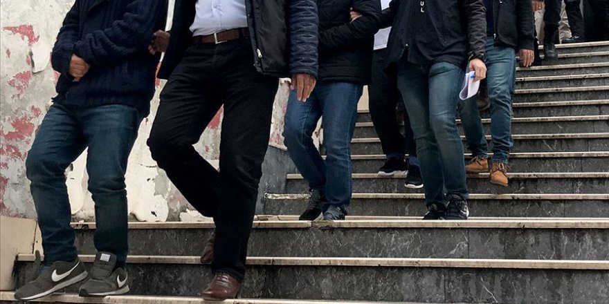 İstanbul merkezli 7 ilde FETÖ'ye yönelik operasyon