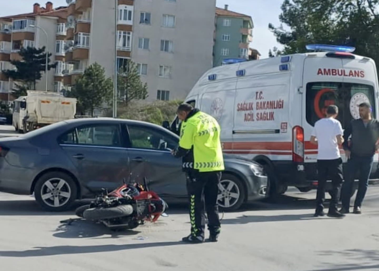 Bilecik’te kaza: Motosiklet ile otomobil çarpıştı, 1 yaralı