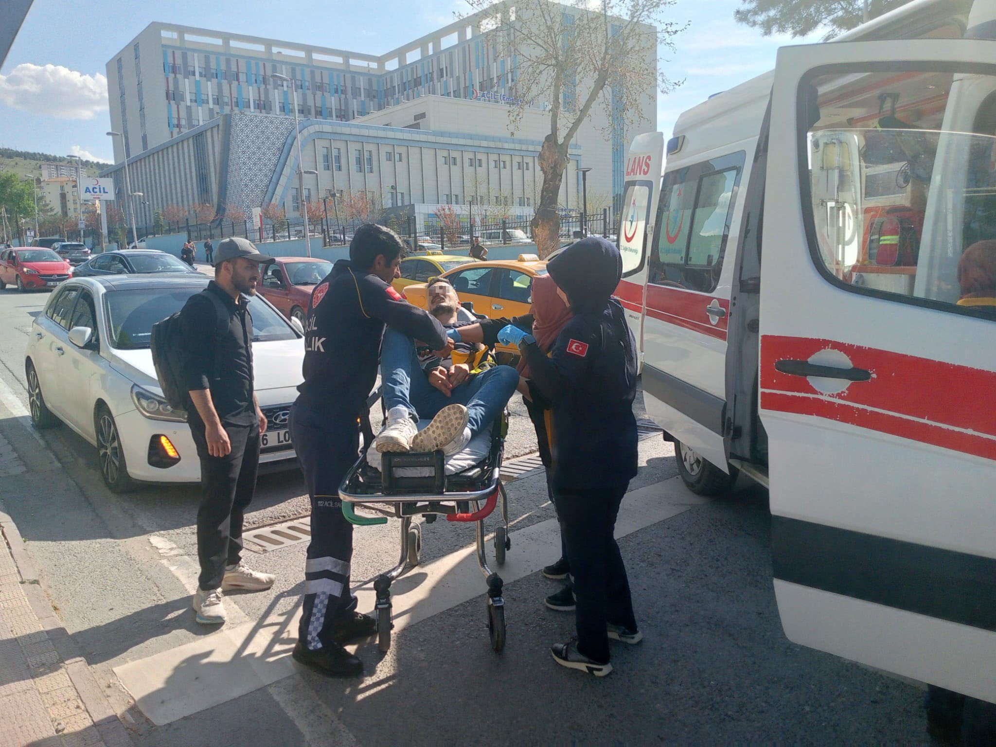 Malatya'da iki araç çarpıştı: 3 yaralı