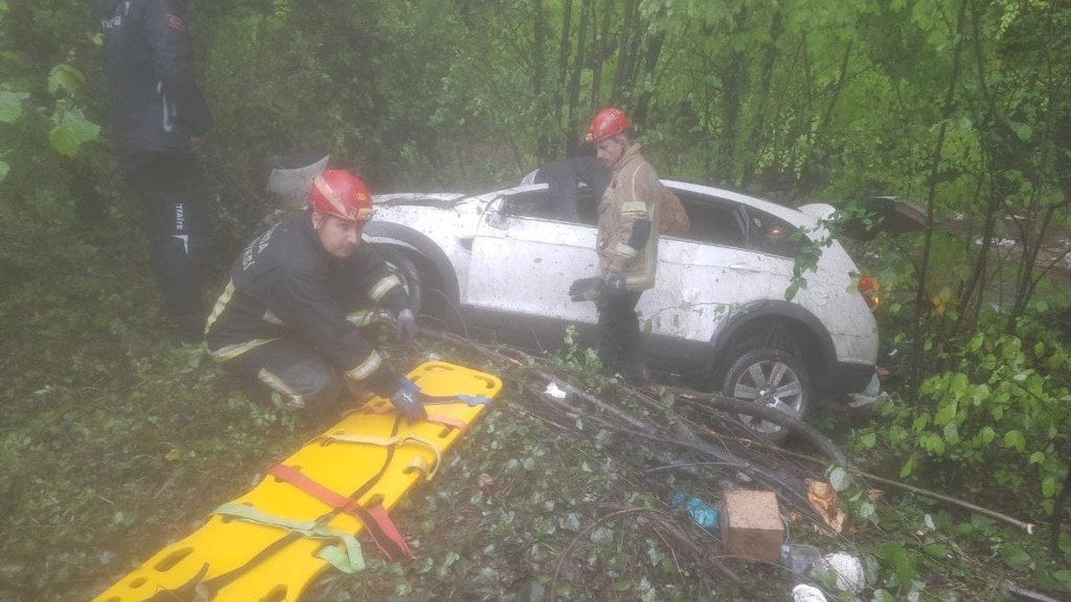 İnegöl'de ormana uçan cipte ölüm ve yaralanmalar