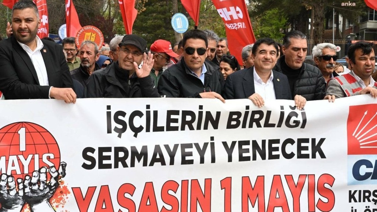 Ekicioğlu, 1 Mayıs kutlamalarında işçilerin haklarını savundu