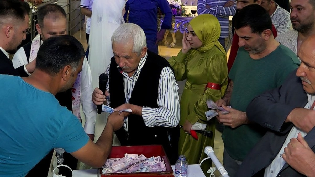 Düğünde 40 bin lira çalan şüpheli yakalandı