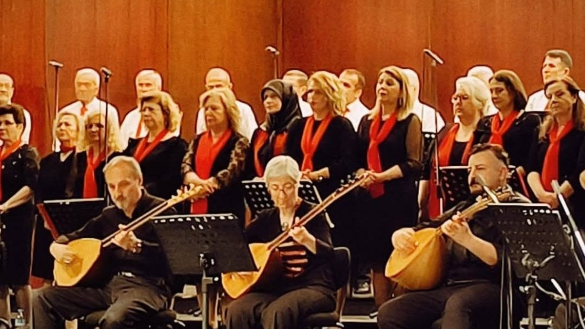 Bilecik Türküleri Gecesi Eskişehir'de büyük ilgi gördü