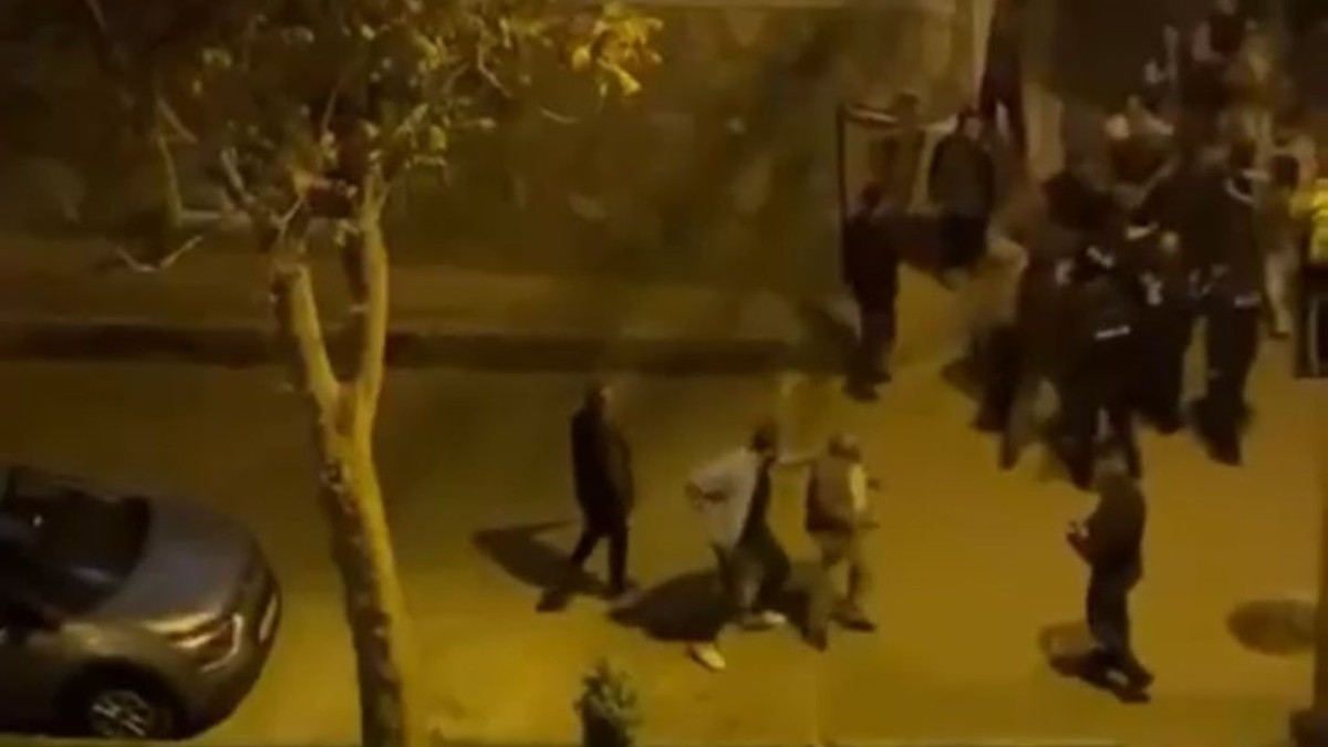 Polisleri darp girişiminde bulunan 2 şüpheli gözaltına alındı