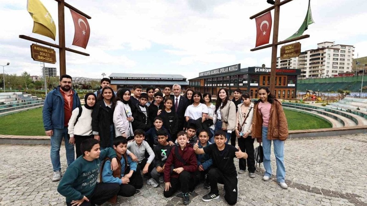 Şahinbey'de Geleneksel Sporlar Merkezi gençlerle buluştu