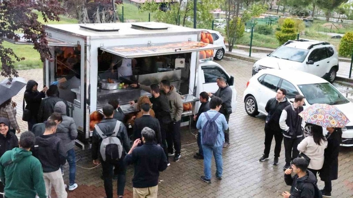 Cüneyt Erdan anısına lokma ve mevlit hayrı