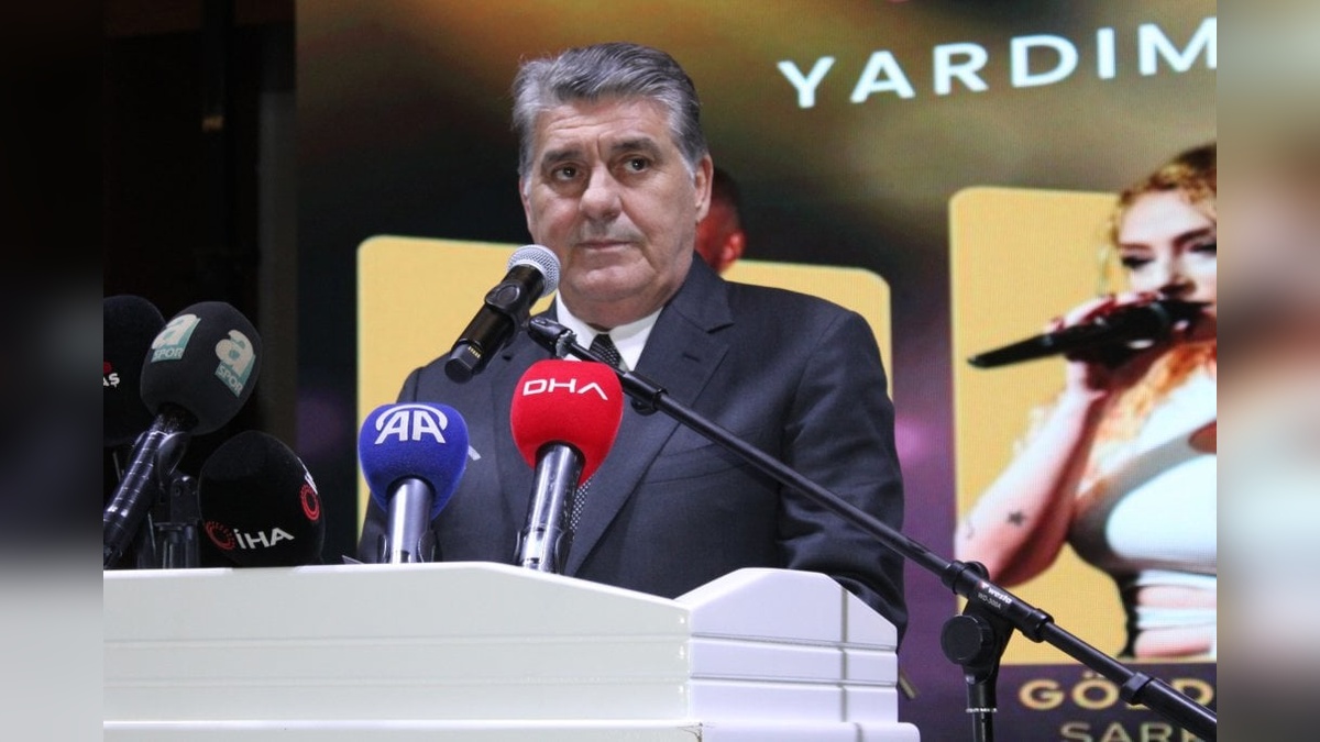 Adalı ve Nouma, Malatya'da depremzedeler için yardım gecesinde buluştu