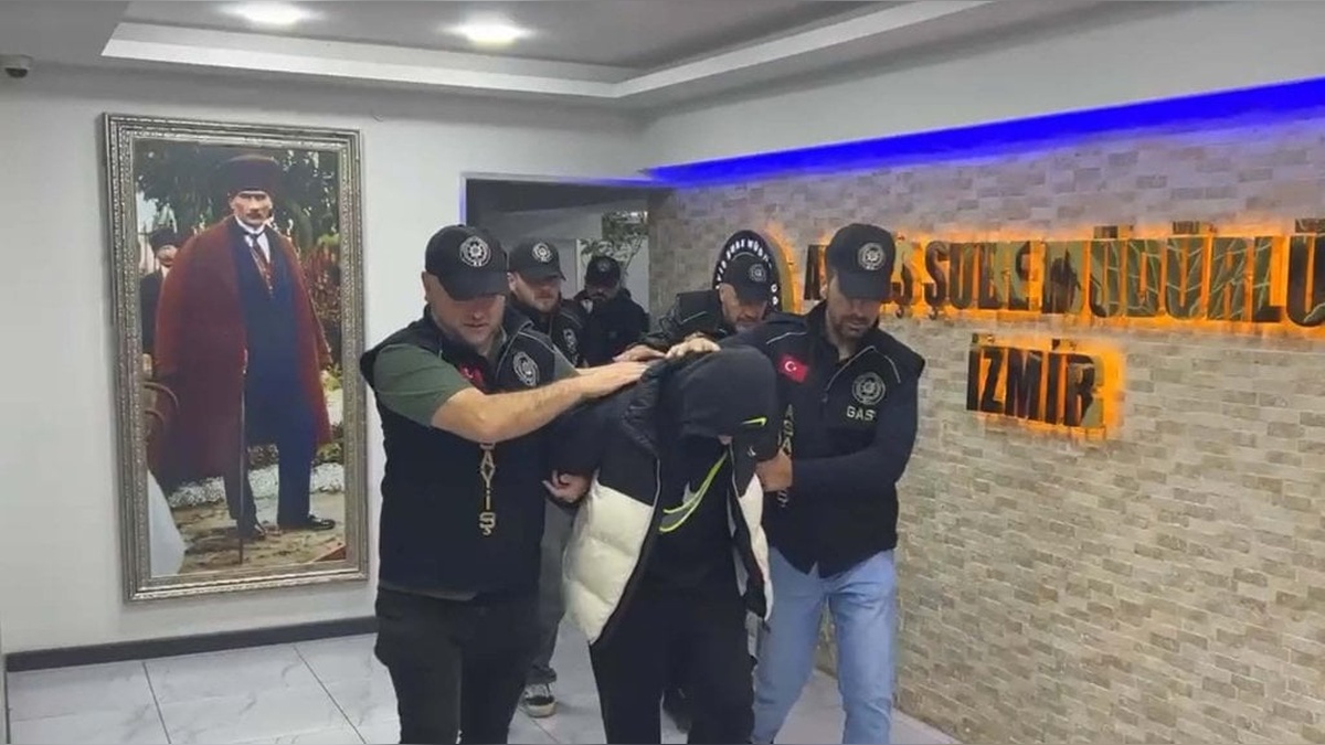 İzmir'de 'Acımasızlar' Çetesinden 10 Tutuklama