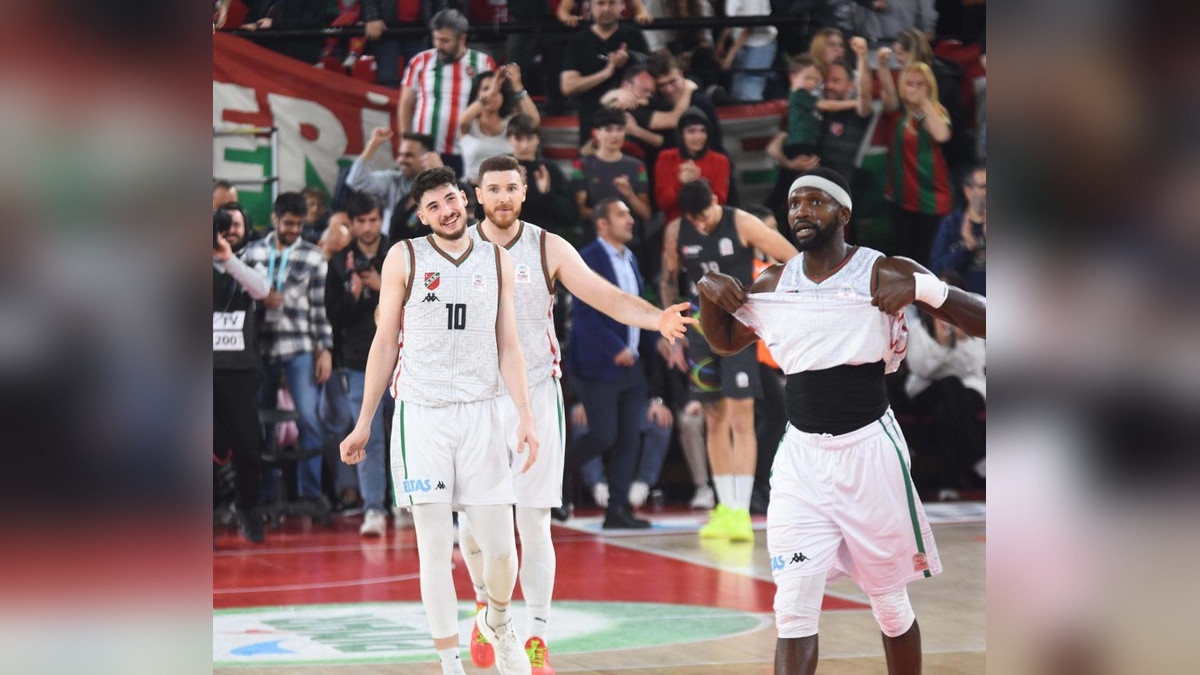 Karşıyaka'nın Süper Lig'deki geleceği son haftalara kaldı