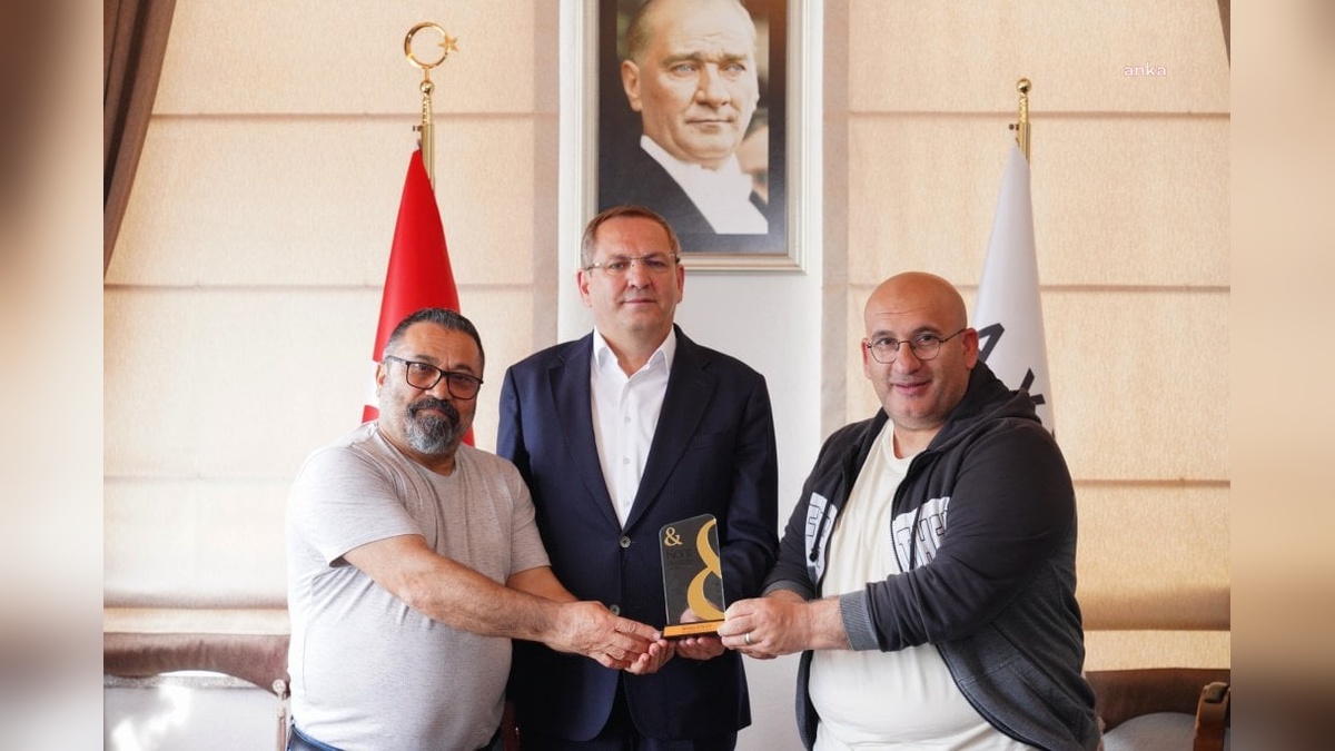 Ayvalık Belediyesi, 'Öğrenci Kent Lokantaları' projesiyle ödüle layık görüldü