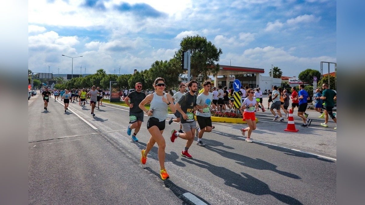 Salomon Çeşme Maratonu'nda 29 Ülkeden 2606 Sporcu Yarışacak