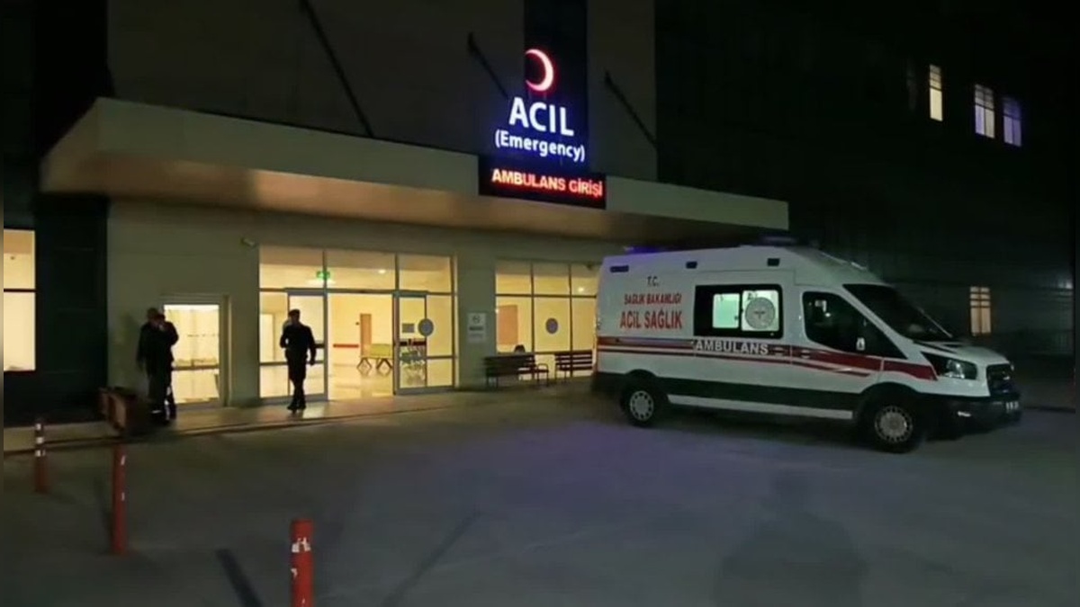 Tefenni'de restoran kavgası: Genç kadın bıçaklandı