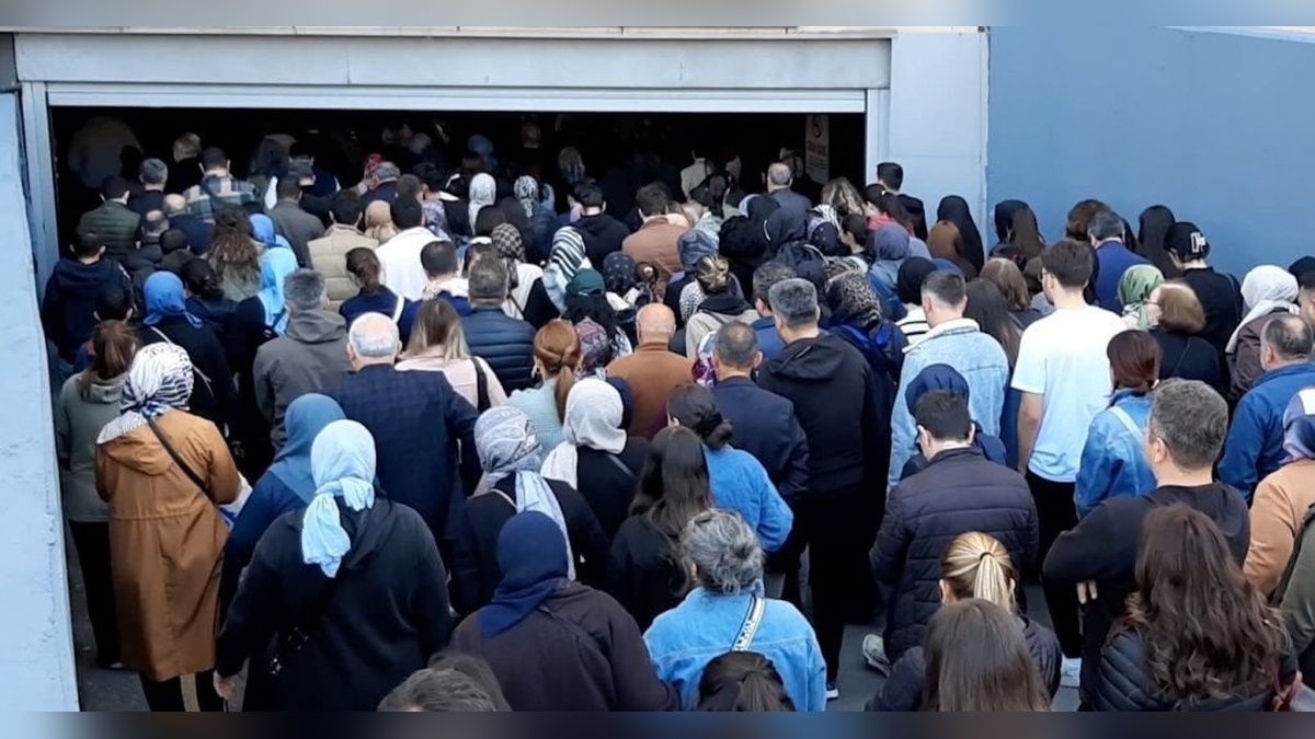 Bahçelievler AVM'sinde Garaj Günleri'ne yoğun ilgi